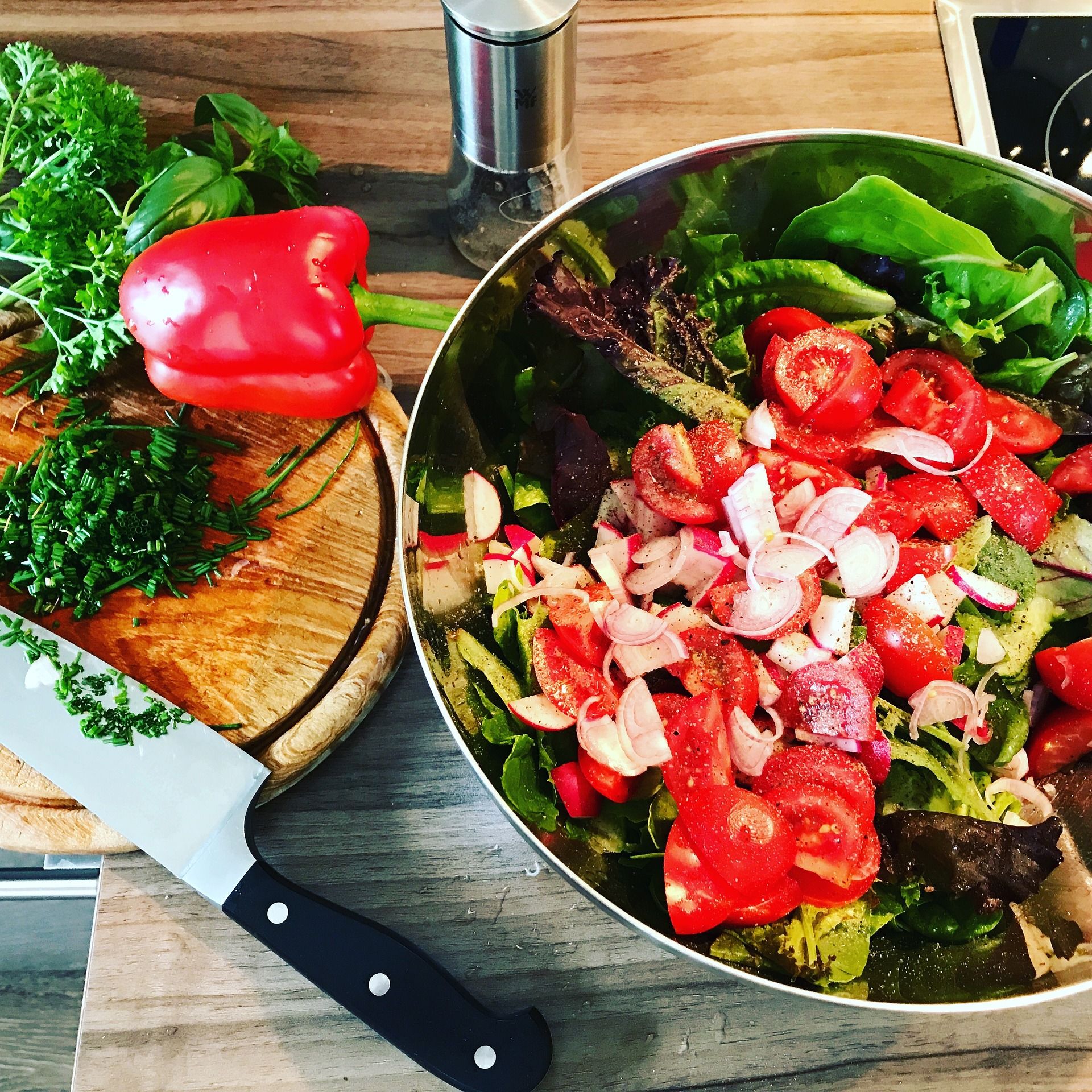 Kochen in Bremen: Zubereitung eines leckeren Salats