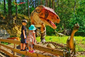 Ausflüge mit Kindern: Dinopark