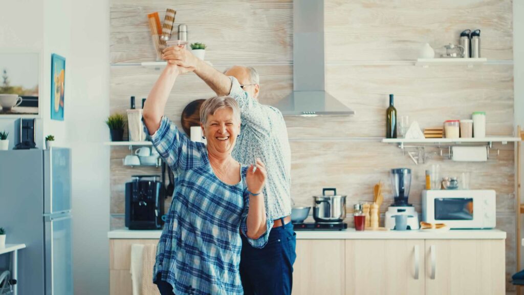 Immobilienrente – älteres Ehepaar in seinem Zuhause