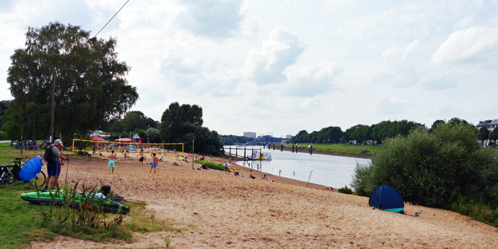 Sportplätze in der Neustadt: Beachvolleyballfeld beim Café Sand