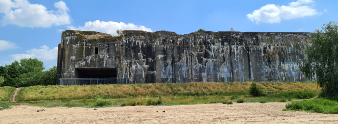 Denkort Bunker Valentin in Farge, Weserseite