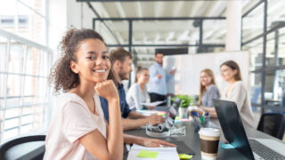 Eine Ausbildung bei der Sparkasse Bremen bedeutet längst nicht mehr, nur am Schalter zu stehen.