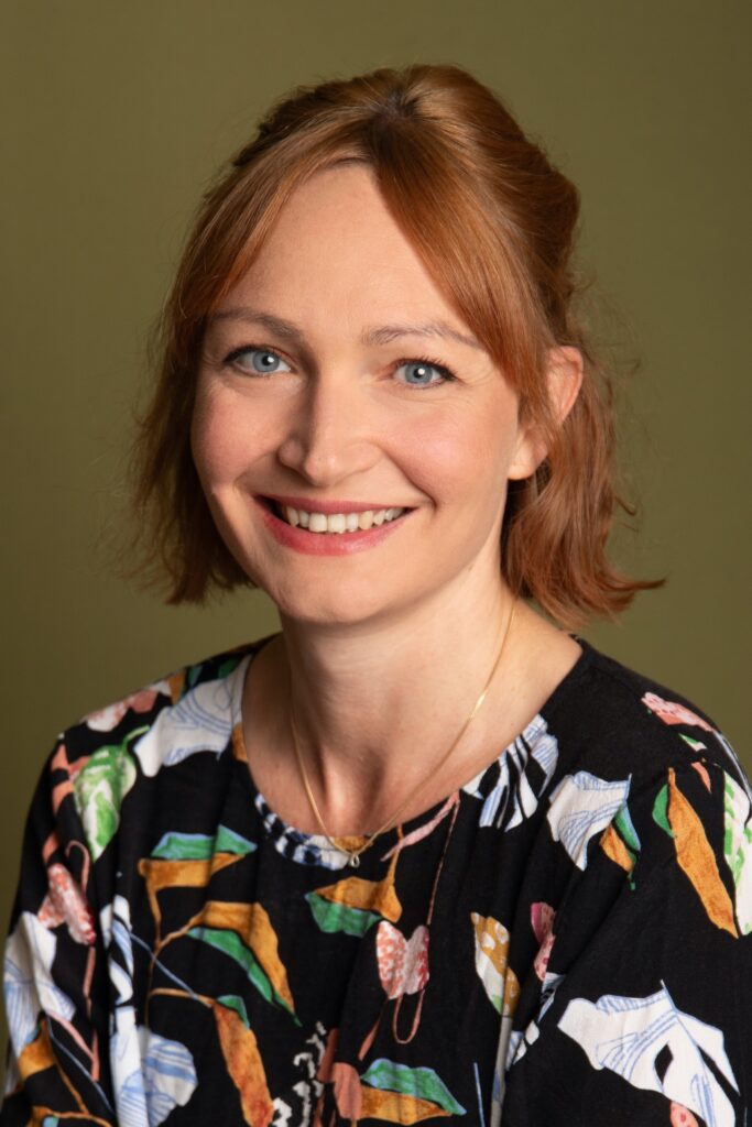 Oma Edas wundersame Welt und der geheimnisvolle Raketenplan