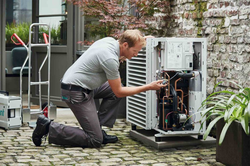 Wärmepumpe einbauen Handwerker