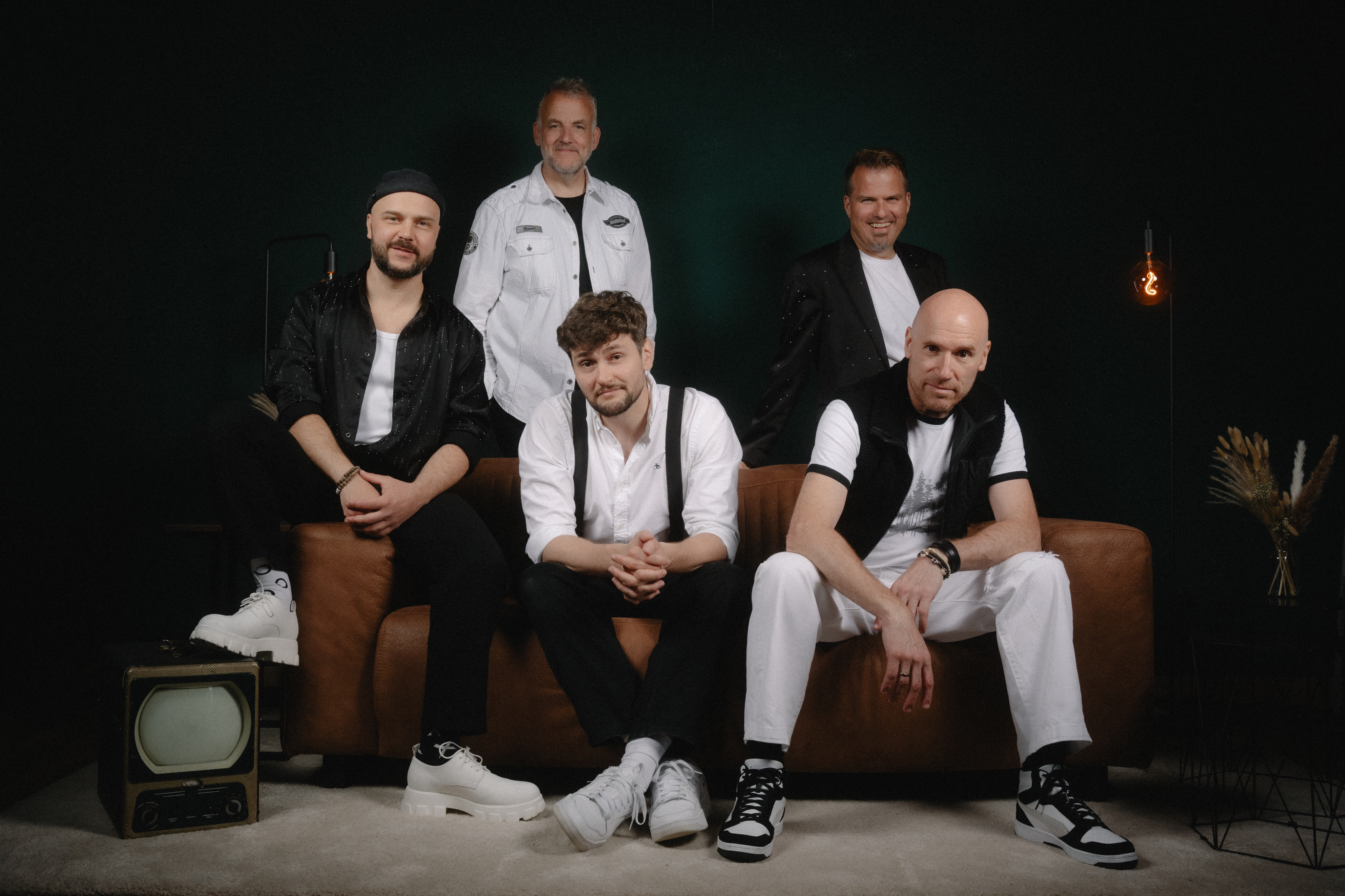 Alte Bekannte – Mehr! Live