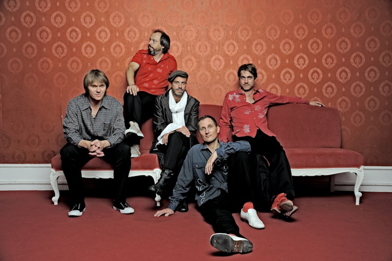 Jan Plewka & die schwarz-rote Heilsarmee – Teil 1: Lass uns ein Wunder sein