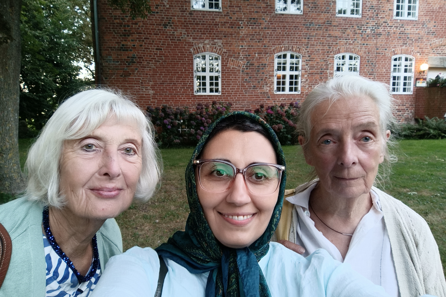 „Führer befiehl, wir folgen dir“? Kultureller Widerstand ist „unartig“!