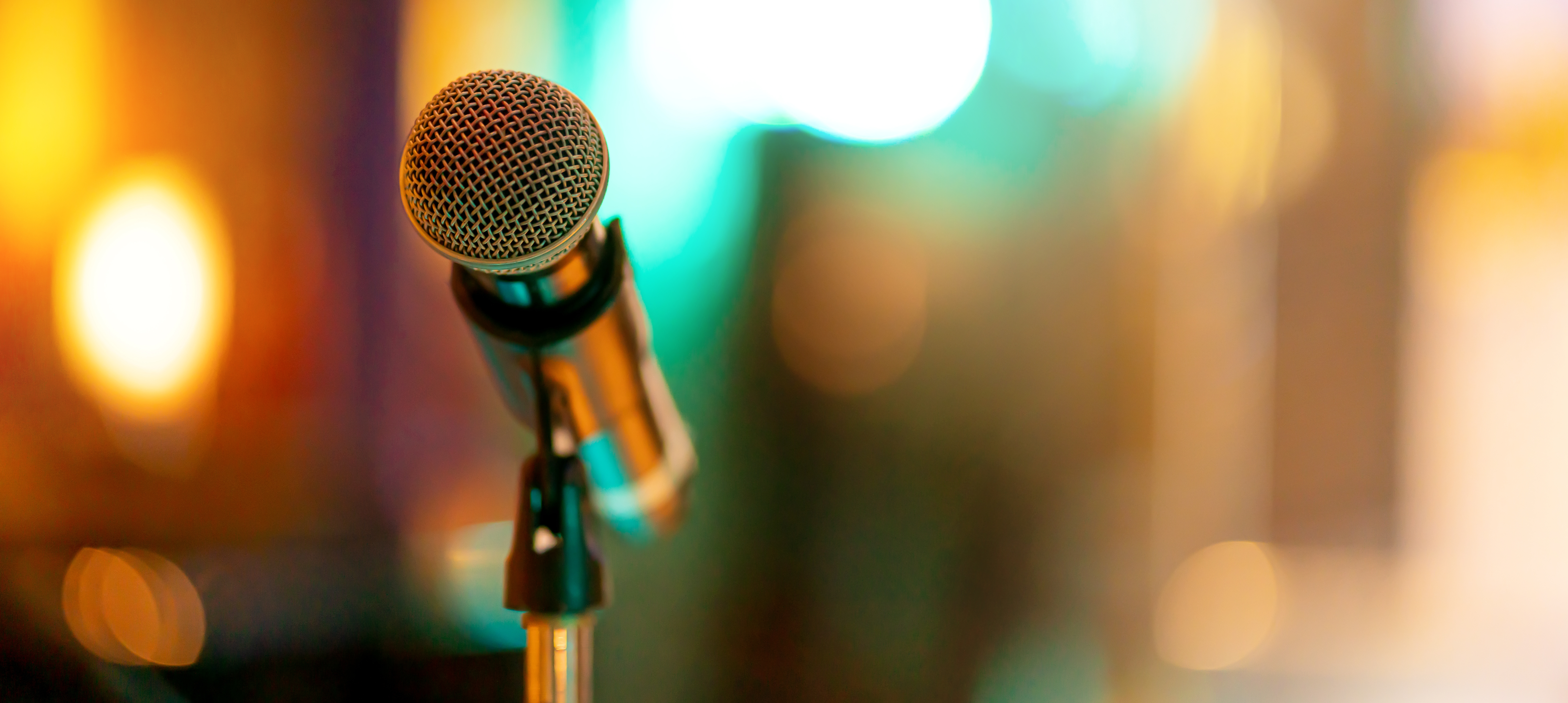 Allein an der Bar – Lieder über Nähe, Distanz und die Sehnsucht dazwischen.