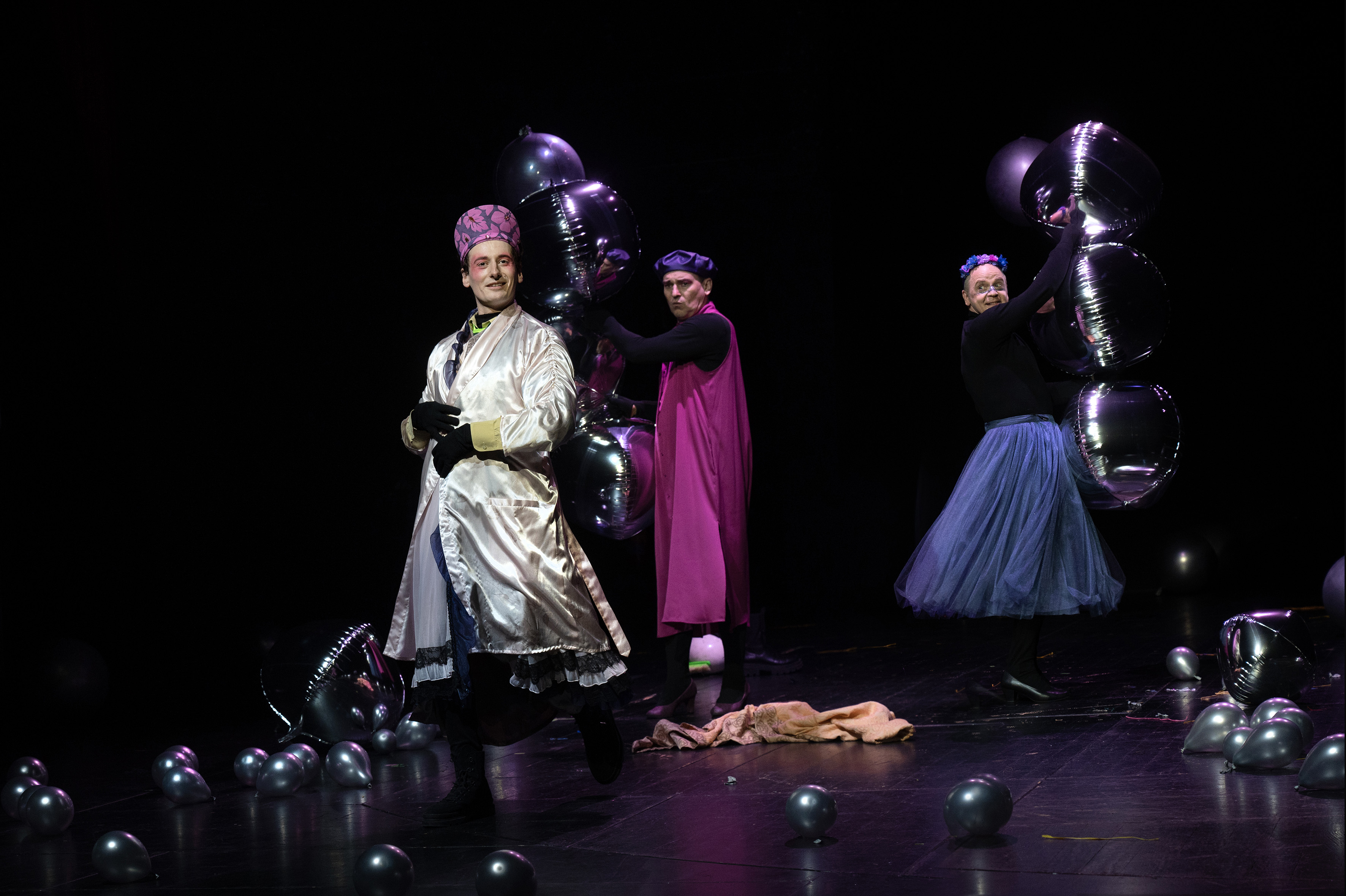 Liebe geht raus: Viel Lärm um nichts – eine emotionale Evidenz