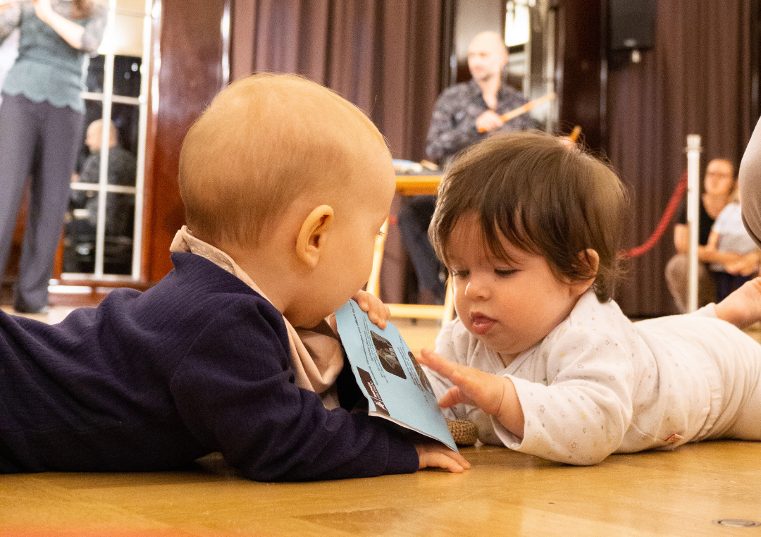 Glocke Sitzkissenkonzert: Silber und Gold