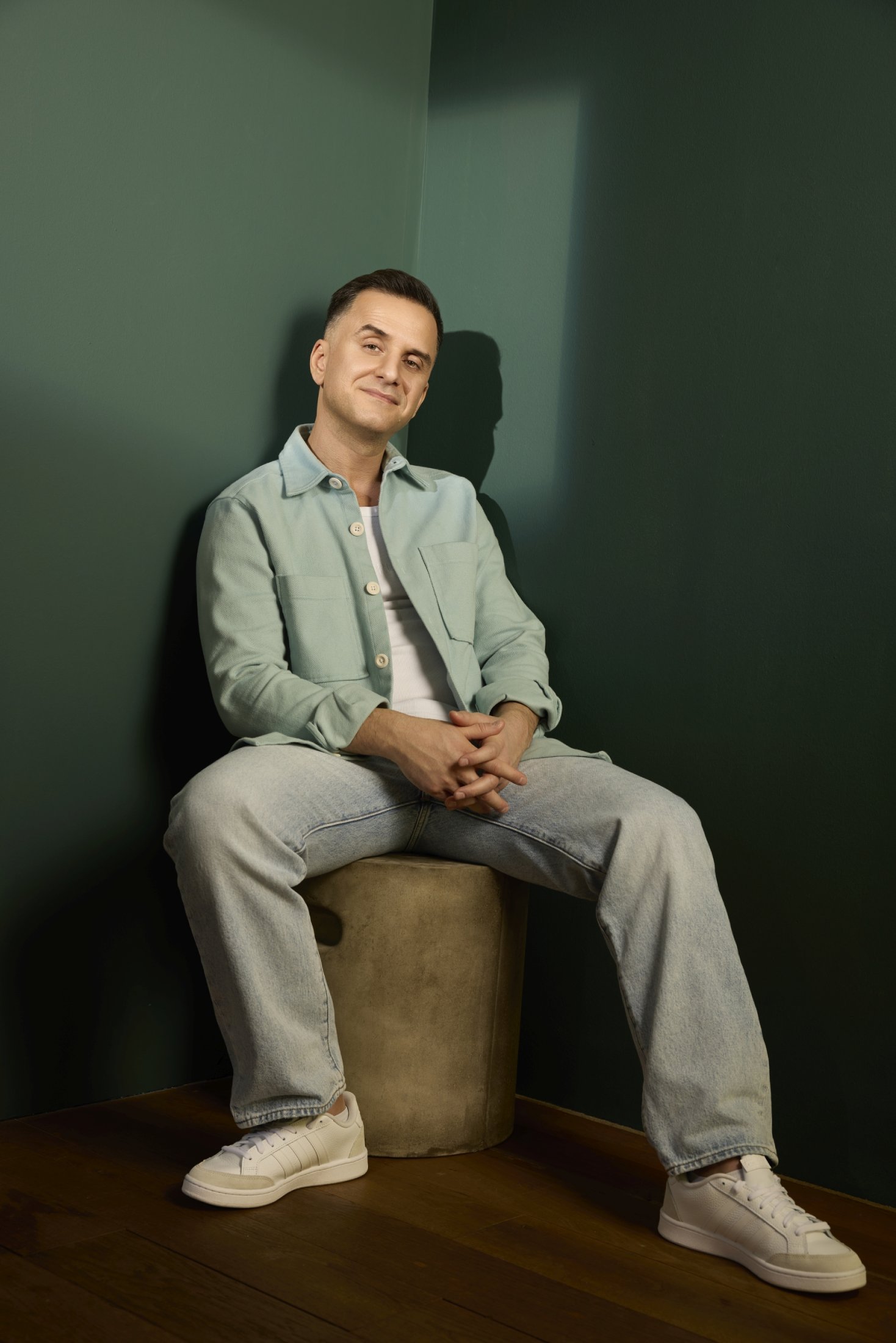 Özcan Cosar – VIP