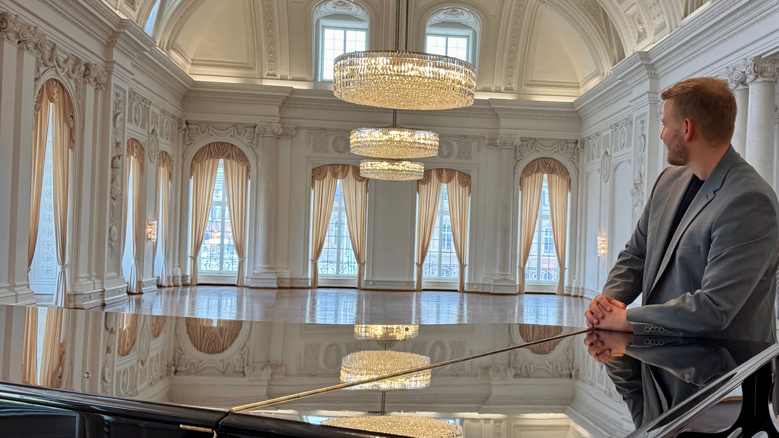 Jonas Derksen – Birds Tree