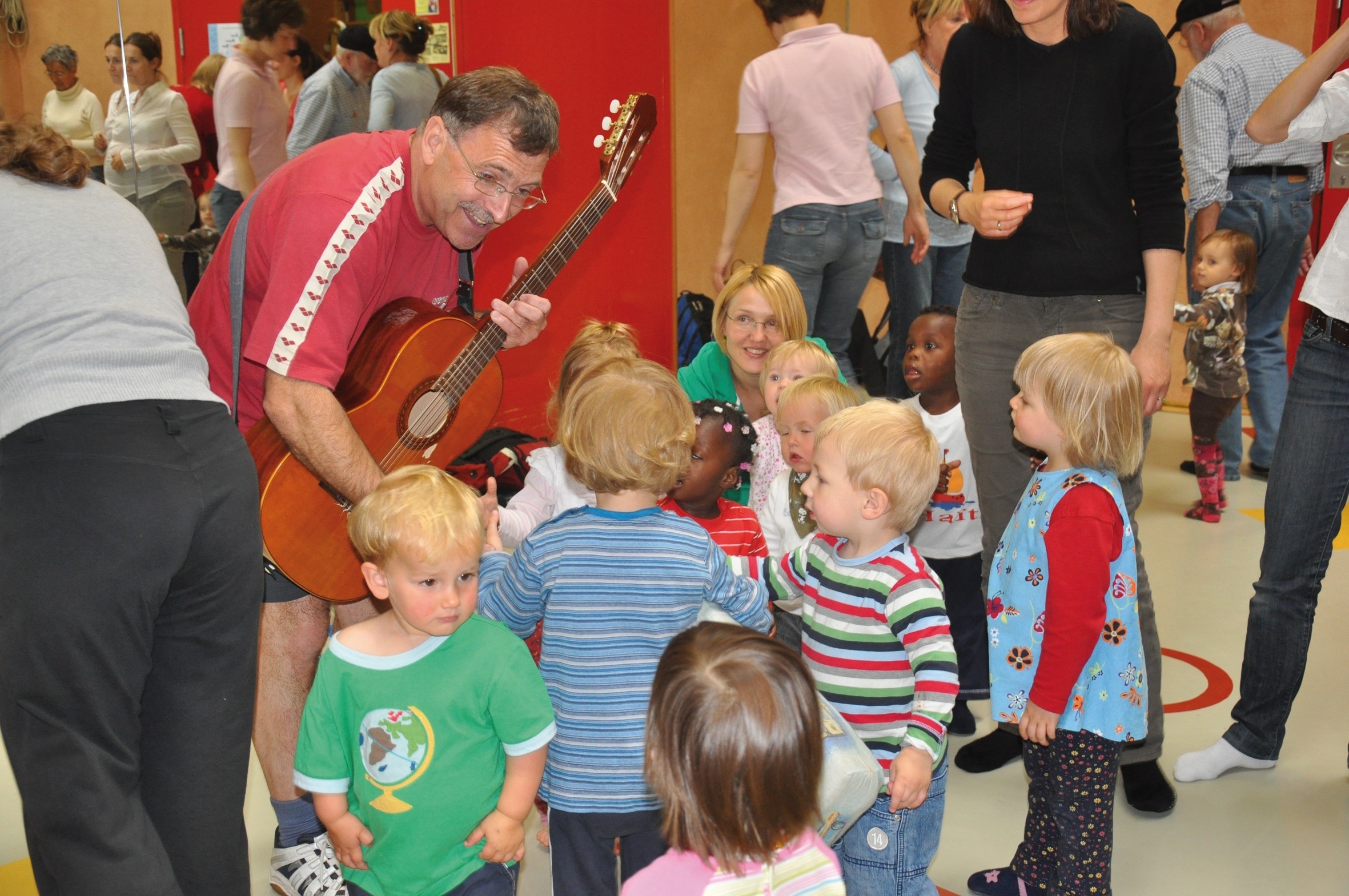 Tag des offenen Kinderbewegungszentrums