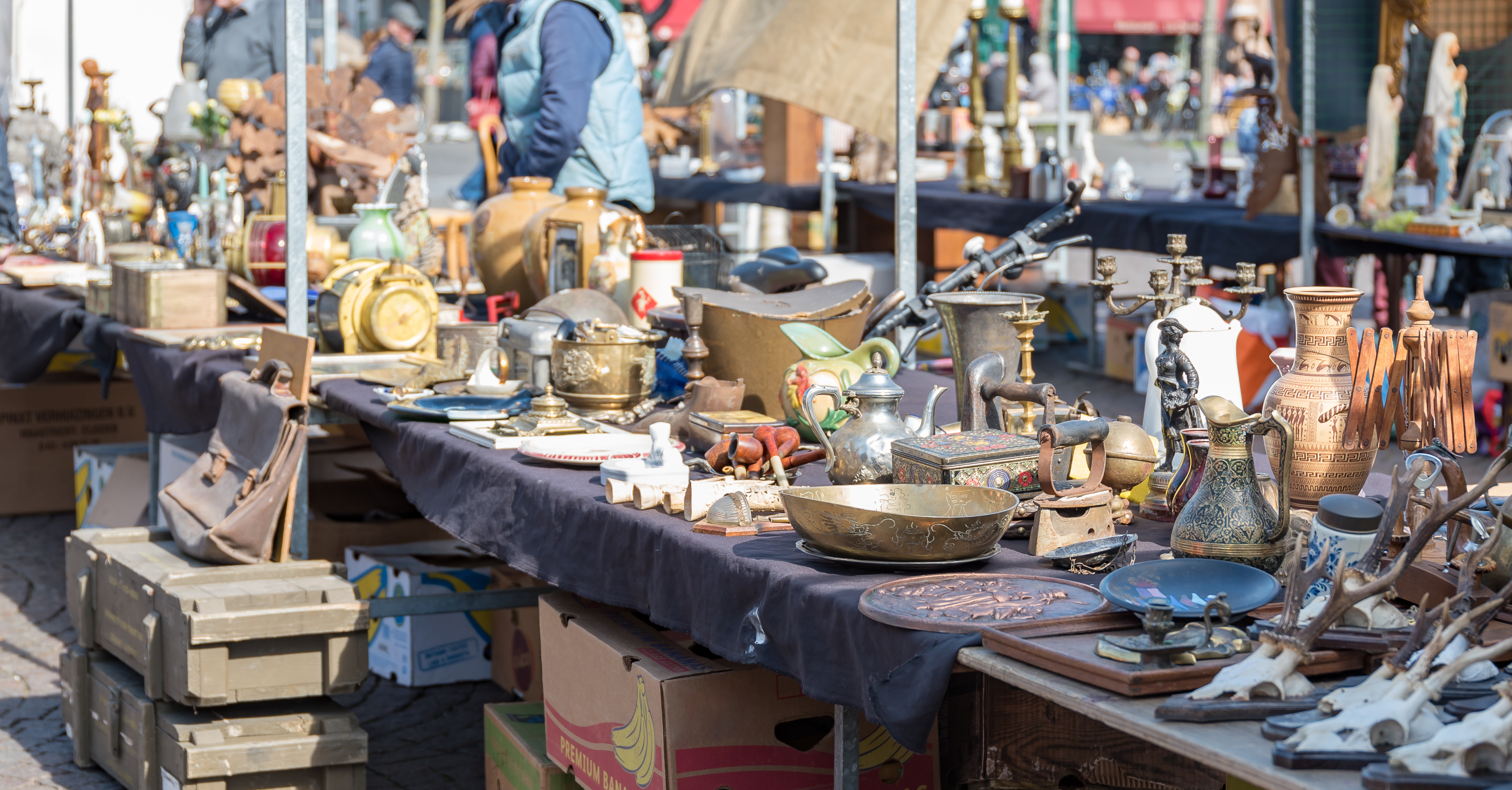 Sonntagsflohmarkt