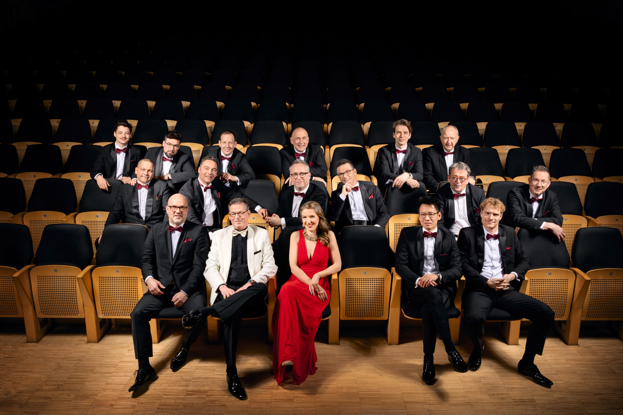 Glenn Miller Orchestra – Swing Forever